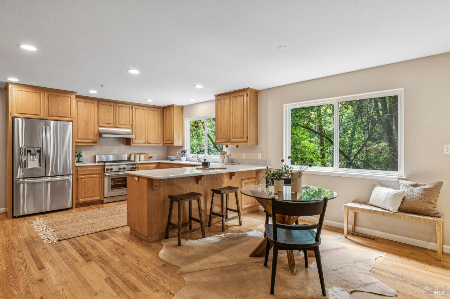 Detail Gallery Image 26 of 89 For 6601 Sir Francis Drake Blvd, Forest Knolls,  CA 94933 - 3 Beds | 2/1 Baths