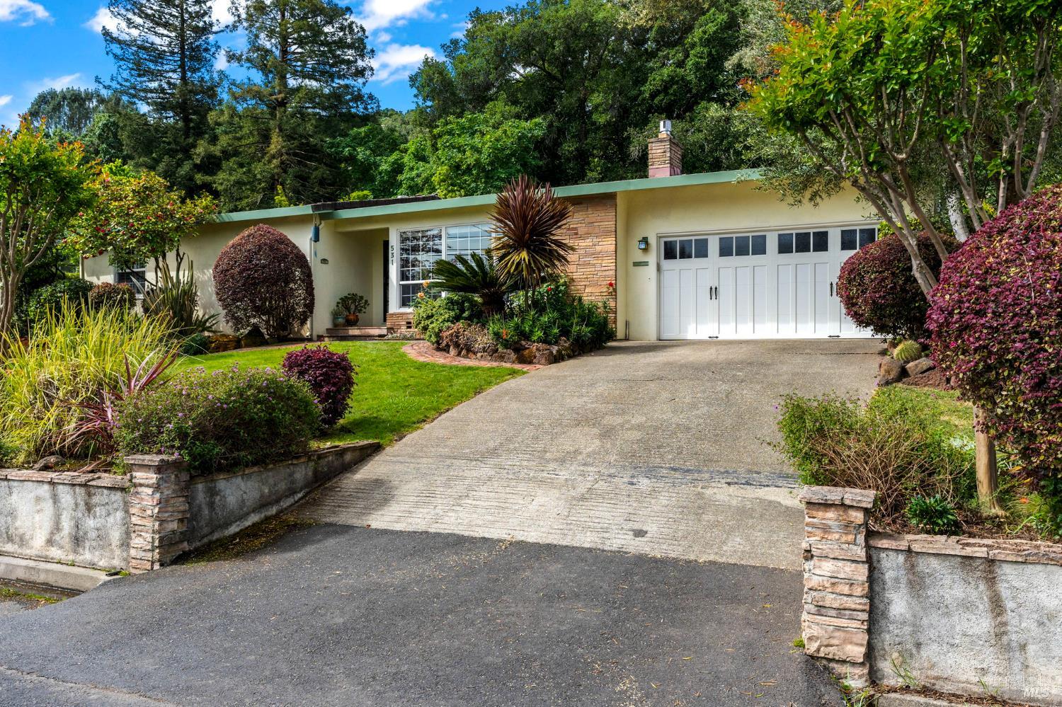 531 Casswall Street photo 2