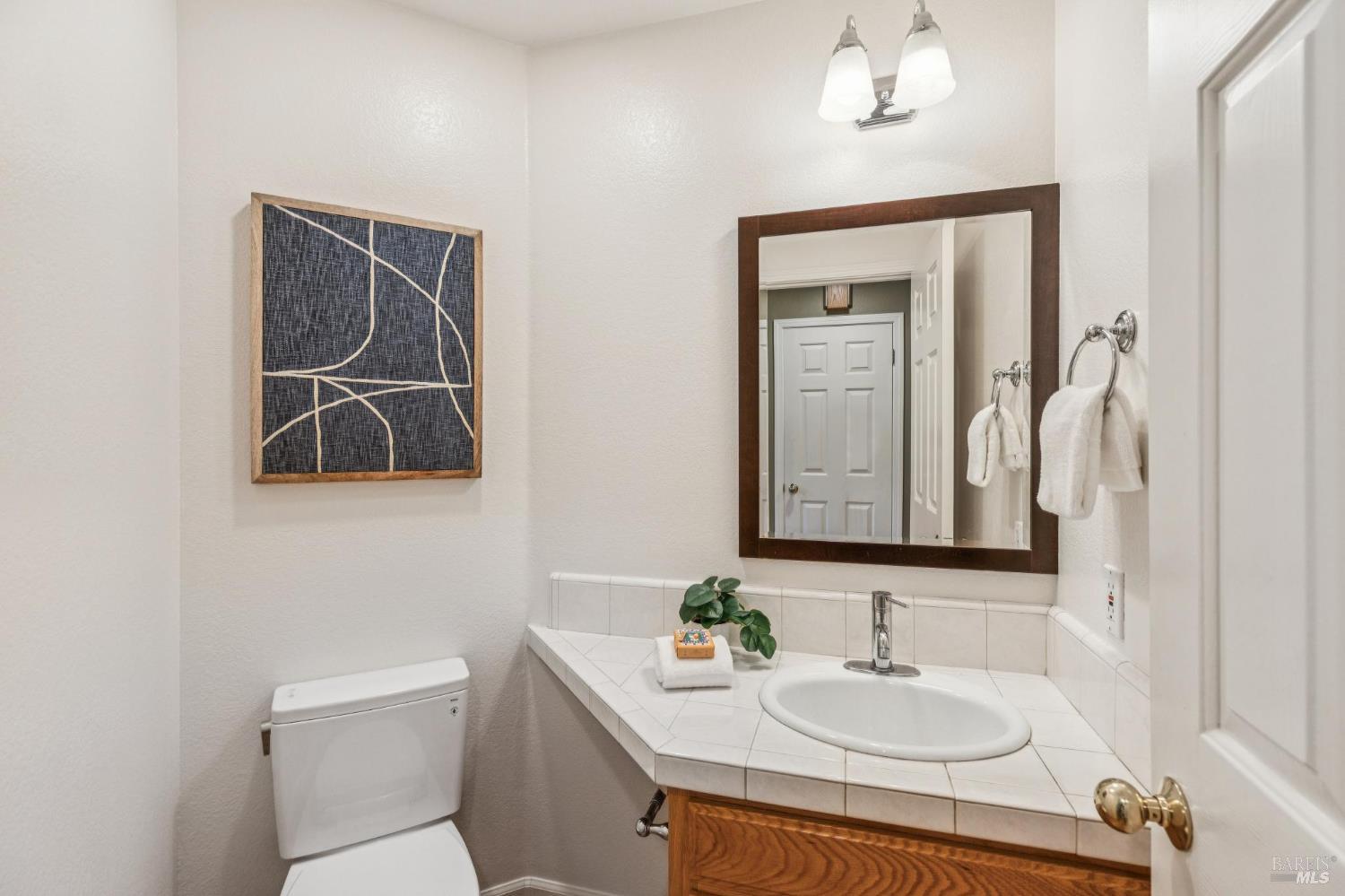 Detail Gallery Image 54 of 89 For 6601 Sir Francis Drake Blvd, Forest Knolls,  CA 94933 - 3 Beds | 2/1 Baths