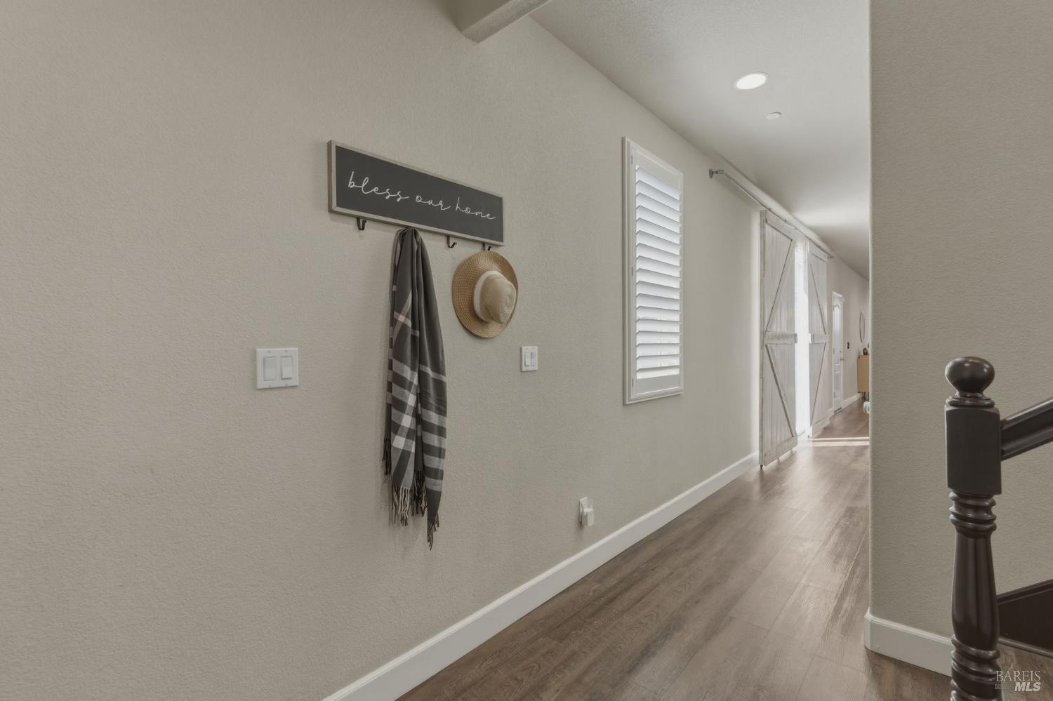 Detail Gallery Image 4 of 42 For 212 Juneau Dr, Vacaville,  CA 95687 - 3 Beds | 2/1 Baths