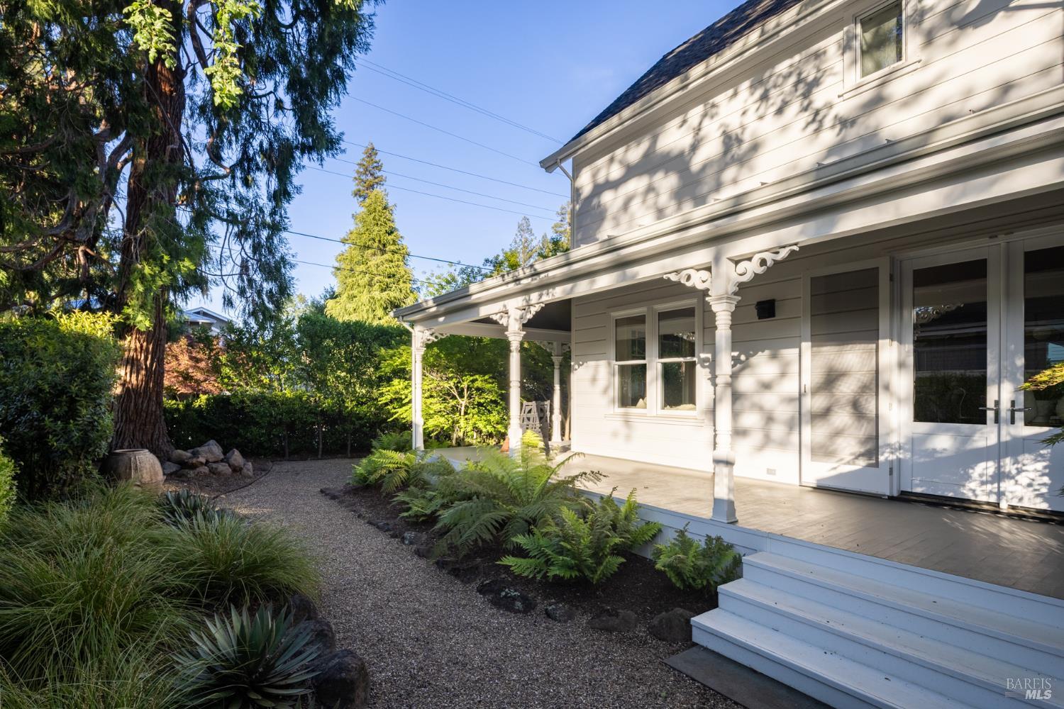 Detail Gallery Image 43 of 51 For 1331 Stockton St, Saint Helena,  CA 94574 - 3 Beds | 2/1 Baths