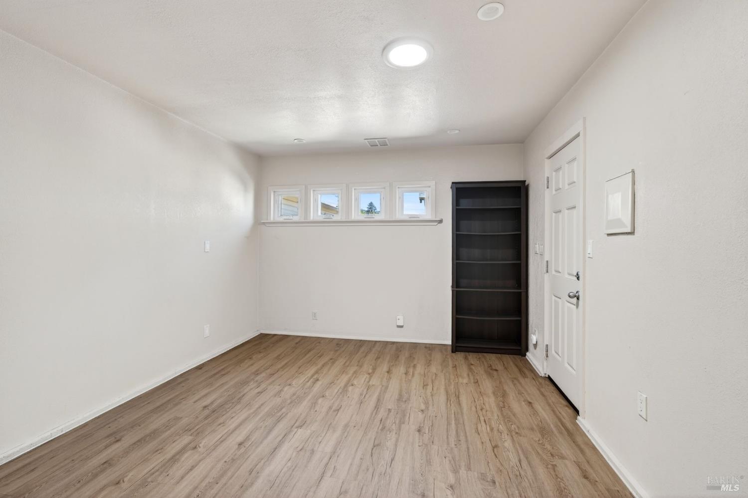 Detail Gallery Image 19 of 36 For 441 N Jefferson St, Cloverdale,  CA 95425 - 2 Beds | 1 Baths