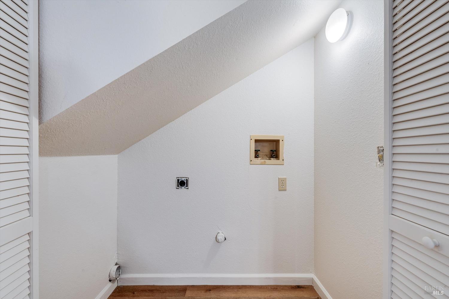 Detail Gallery Image 26 of 42 For 121 Elbridge Ave #B,  Cloverdale,  CA 95425 - 2 Beds | 2 Baths