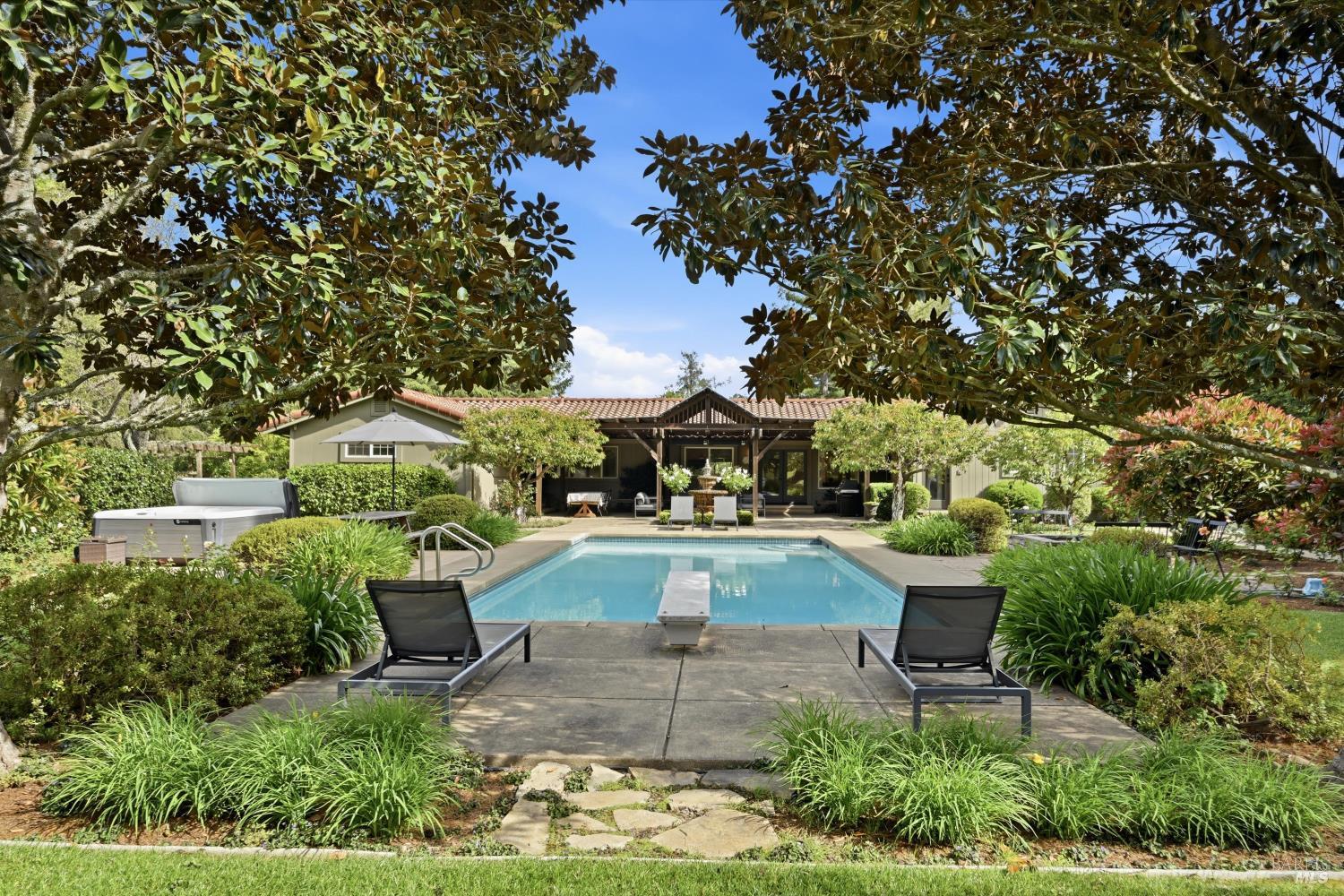 Front Image Thumbnail for BA326033487