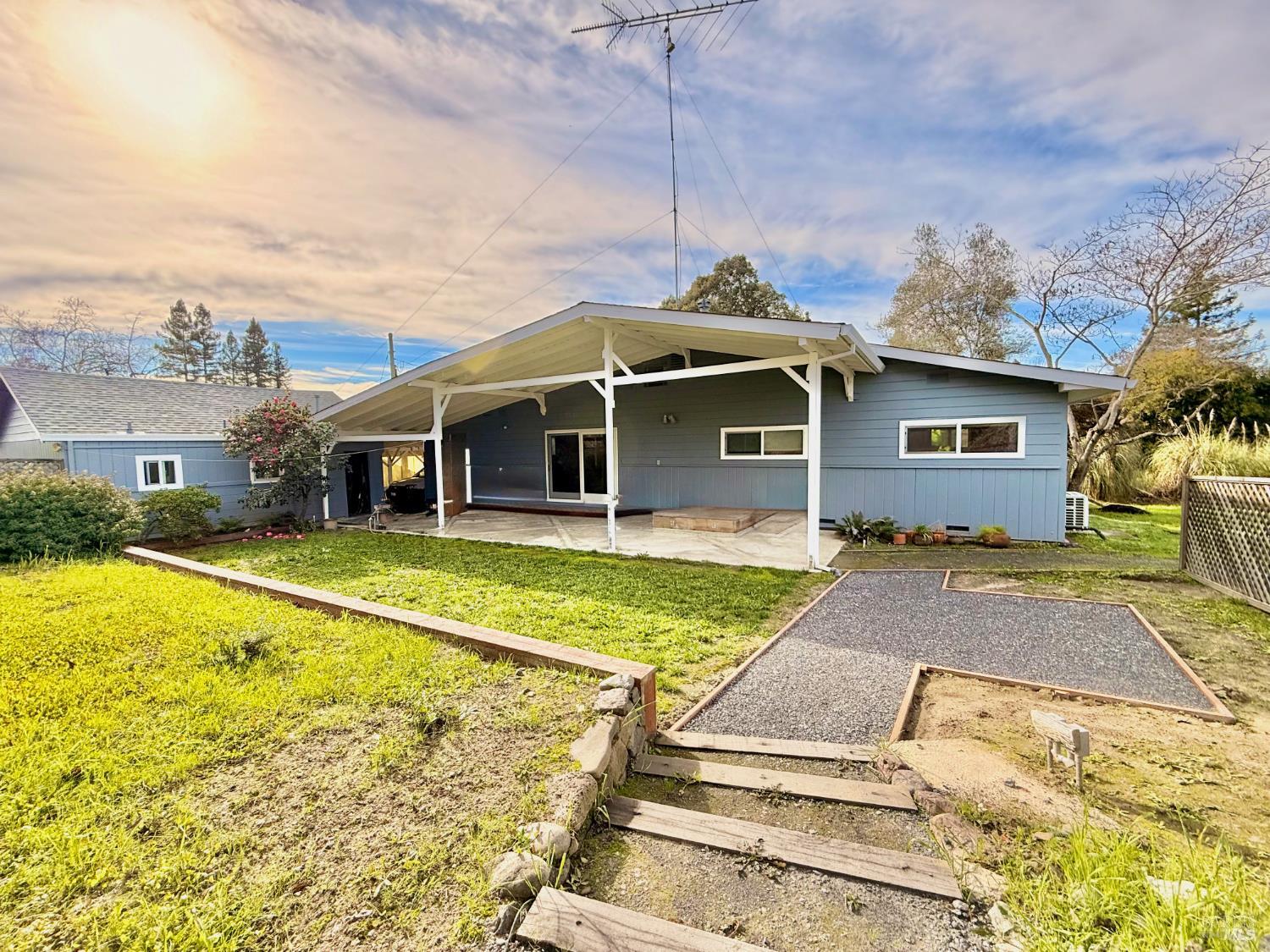 6302 Anderson Road photo 2
