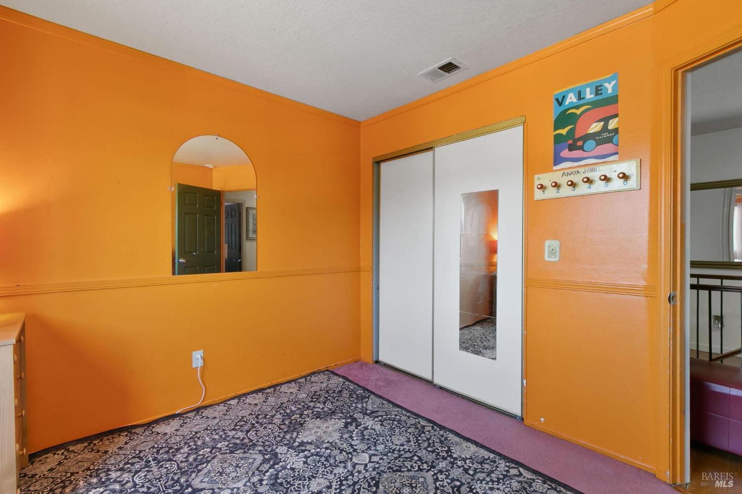 Detail Gallery Image 21 of 35 For 112 Sea Mist Dr, Vallejo,  CA 94591 - 4 Beds | 2/1 Baths