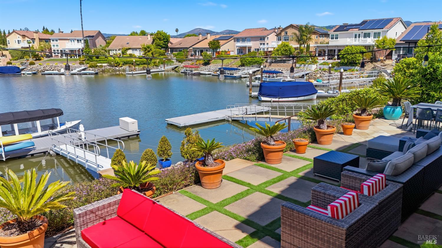 Detail Gallery Image 60 of 67 For 66 S Newport Dr, Napa,  CA 94559 - 4 Beds | 2/1 Baths