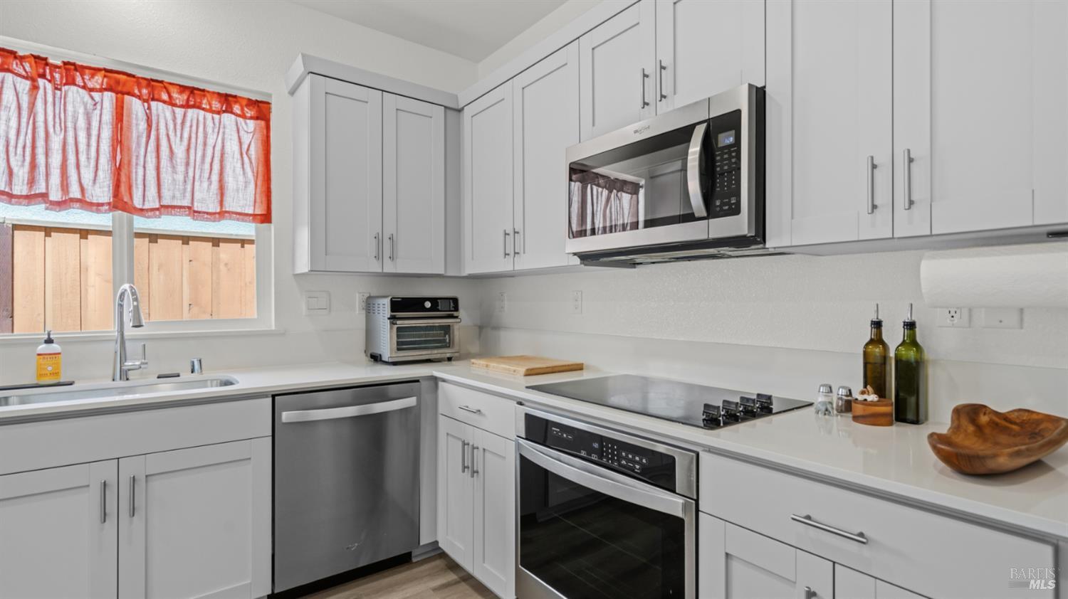 Detail Gallery Image 10 of 52 For 3044 Balance Cir, Fairfield,  CA 94533 - 3 Beds | 2 Baths