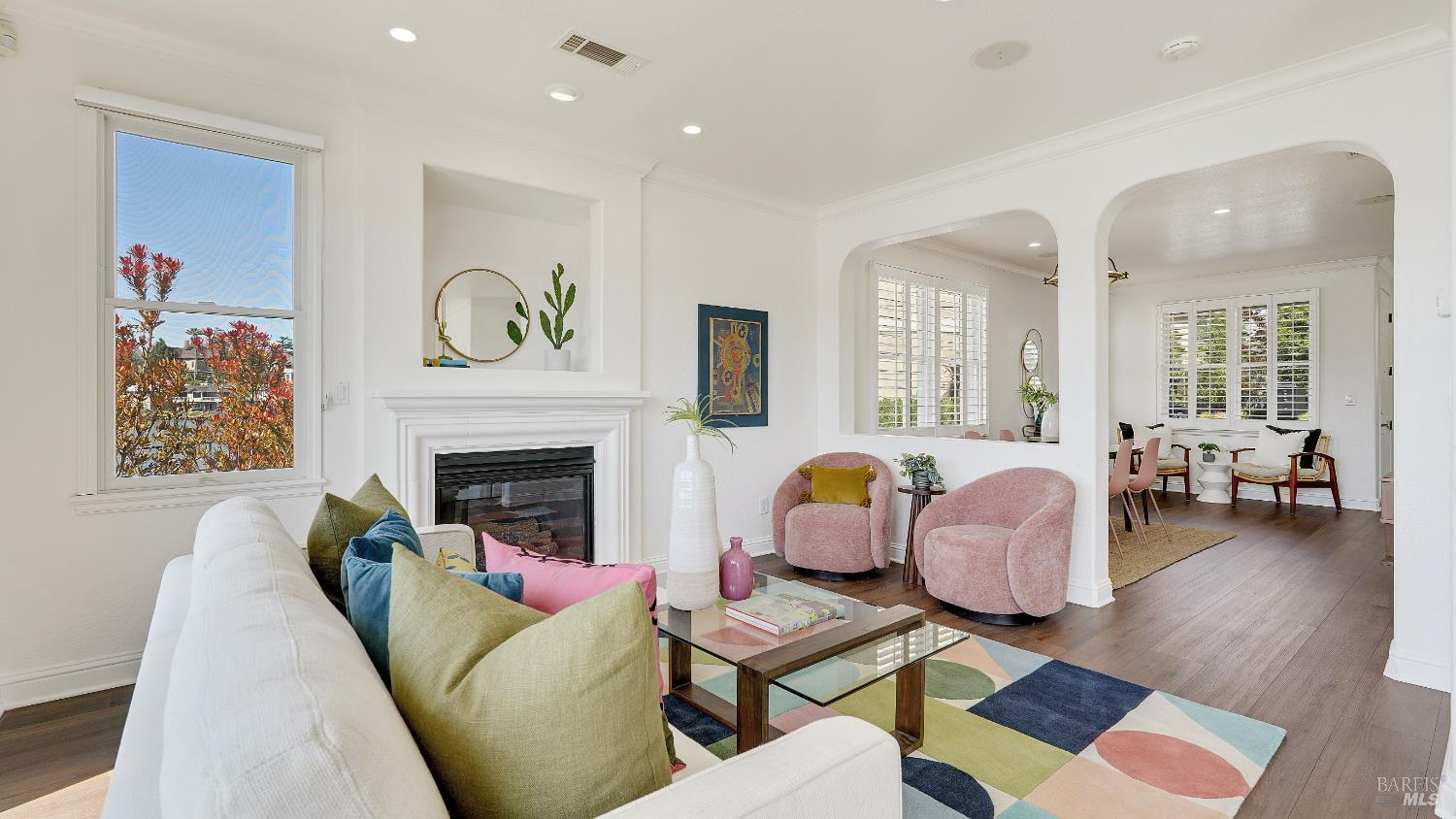 Detail Gallery Image 19 of 82 For 574 Anderson Ln, Benicia,  CA 94510 - 3 Beds | 2/1 Baths