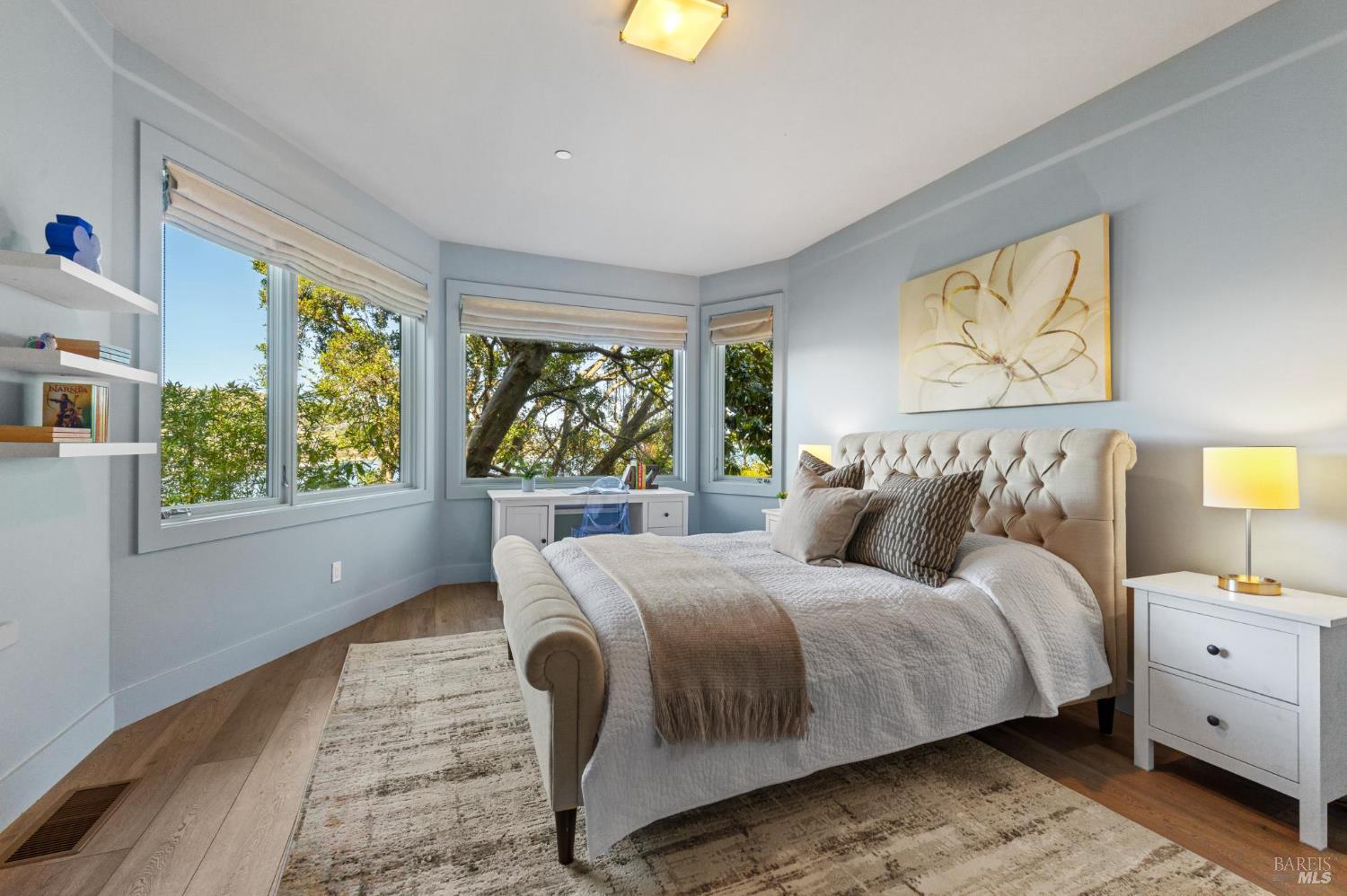 Detail Gallery Image 48 of 77 For 290 Beach Rd, Belvedere,  CA 94920 - 6 Beds | 5 Baths