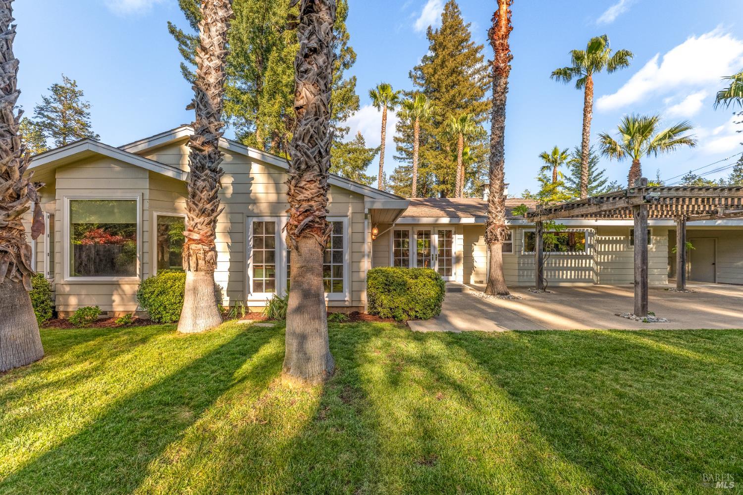 Detail Gallery Image 25 of 41 For 541 Sunset Dr, Angwin,  CA 94508 - 3 Beds | 2/1 Baths