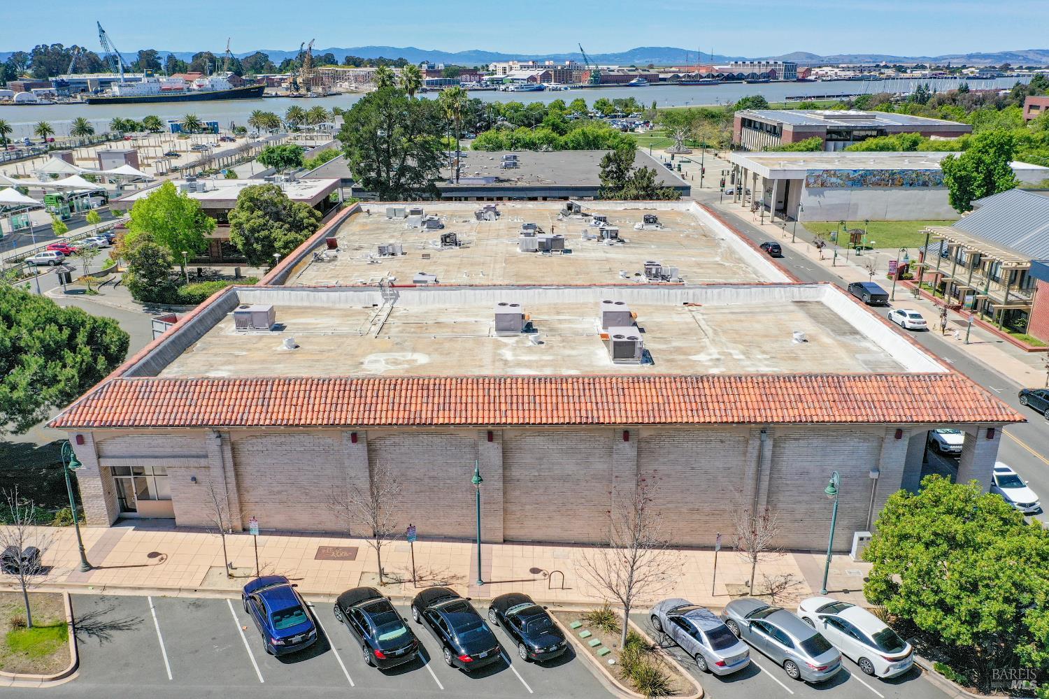 Detail Gallery Image 7 of 54 For 241 Georgia St, Vallejo,  CA 94590 - – Beds | – Baths