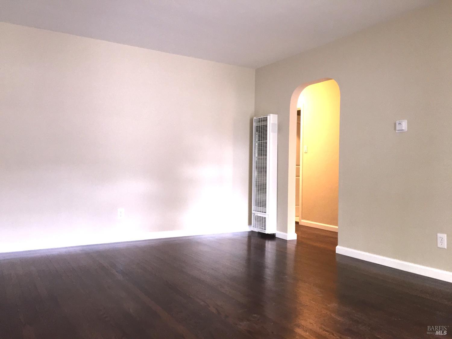 Detail Gallery Image 3 of 5 For 520 Madison St, Napa,  CA 94559 - – Beds | – Baths