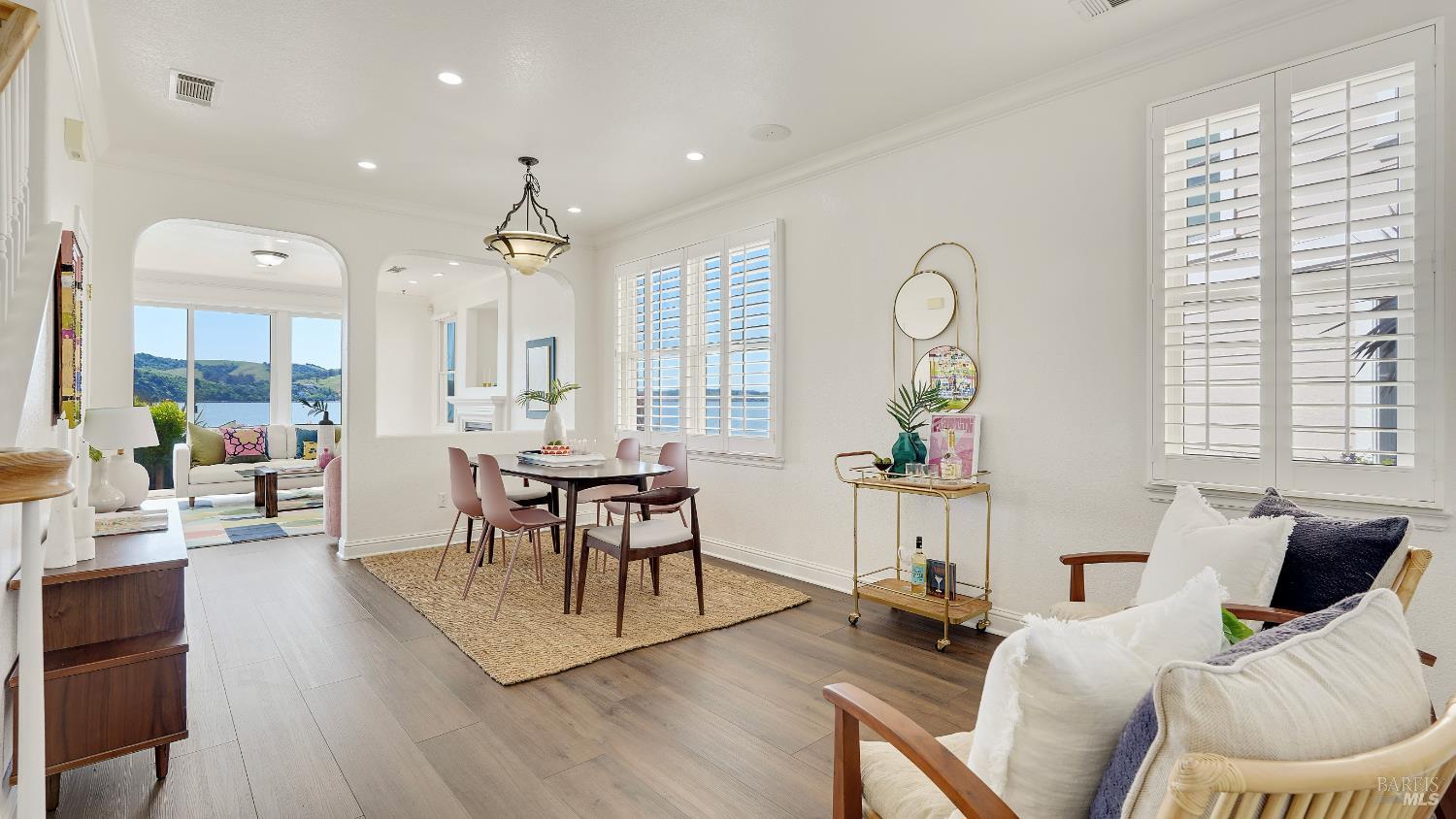 Detail Gallery Image 15 of 82 For 574 Anderson Ln, Benicia,  CA 94510 - 3 Beds | 2/1 Baths