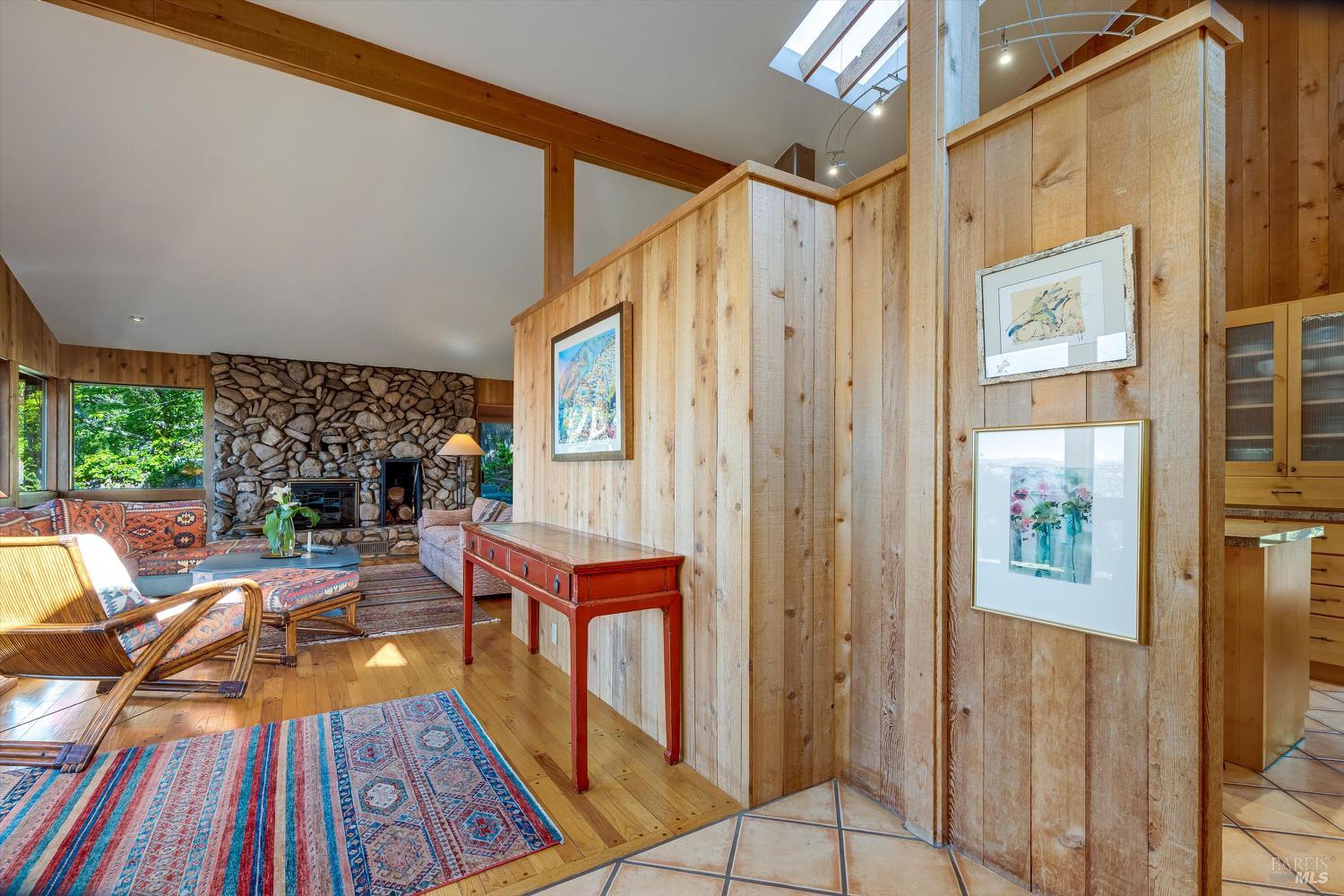 Detail Gallery Image 5 of 37 For 572 Montecito Blvd, Napa,  CA 94559 - 3 Beds | 3 Baths