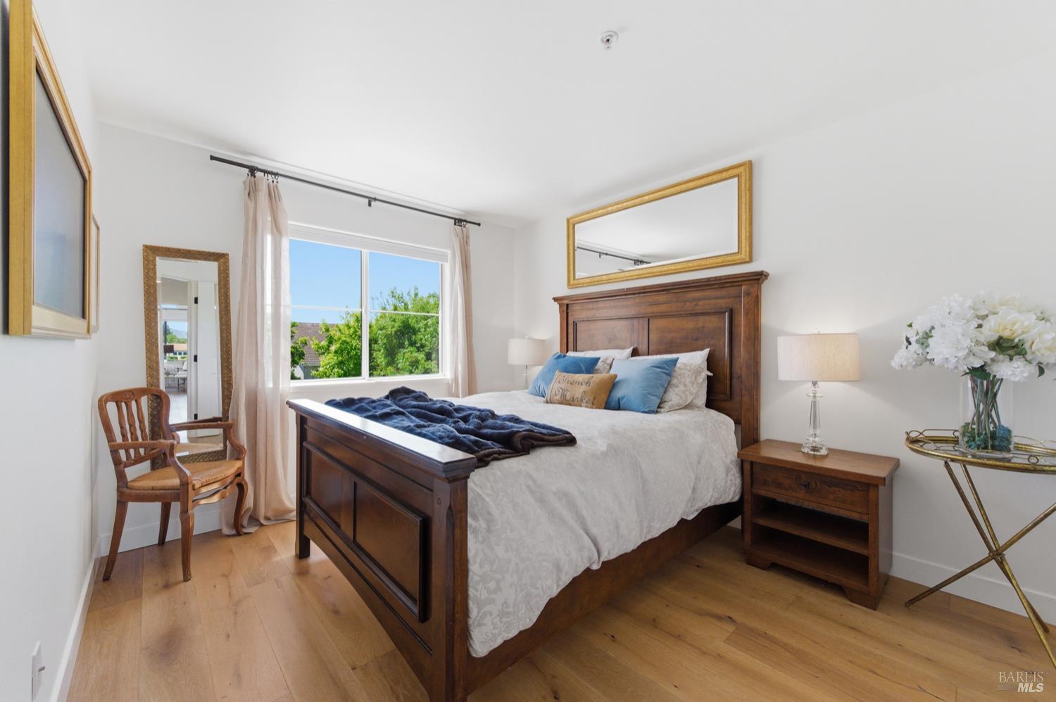 Detail Gallery Image 49 of 67 For 66 S Newport Dr, Napa,  CA 94559 - 4 Beds | 2/1 Baths