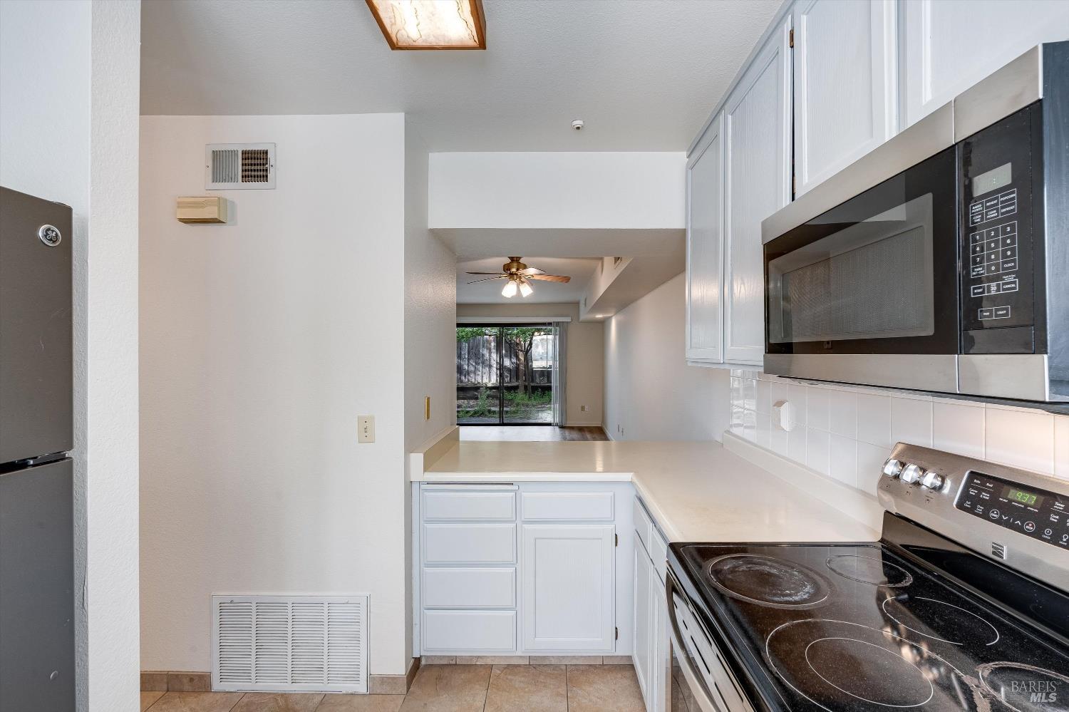Detail Gallery Image 30 of 42 For 121 Elbridge Ave #B,  Cloverdale,  CA 95425 - 2 Beds | 2 Baths