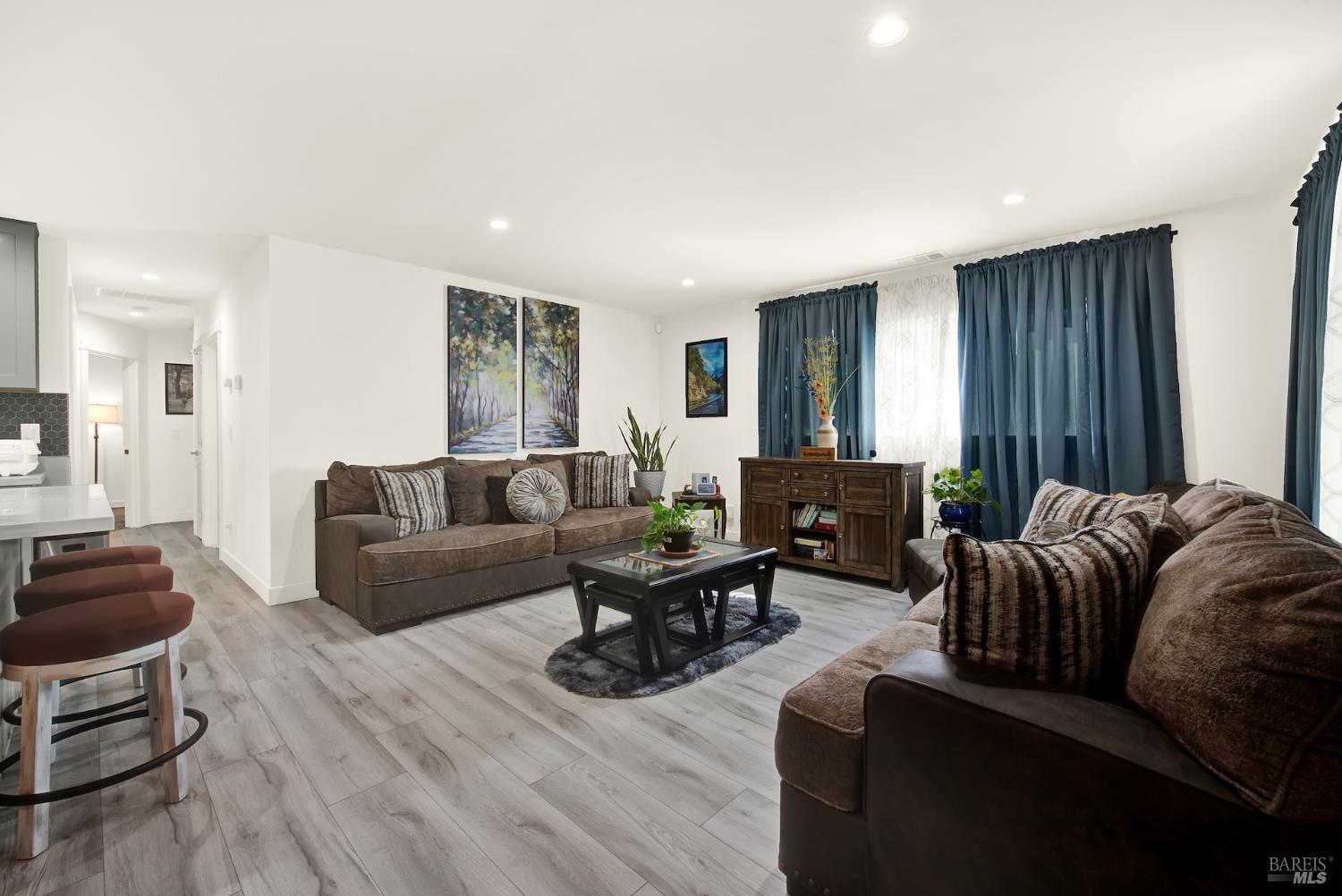 Detail Gallery Image 7 of 64 For 1600 Michigan St, Fairfield,  CA 94533 - 3 Beds | 2 Baths