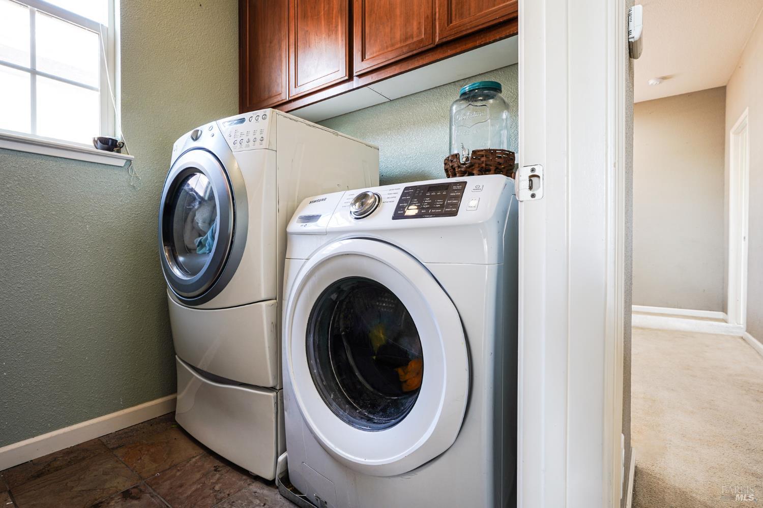 Detail Gallery Image 25 of 38 For 2740 Midtown Ln, Fairfield,  CA 94533 - 3 Beds | 2/1 Baths