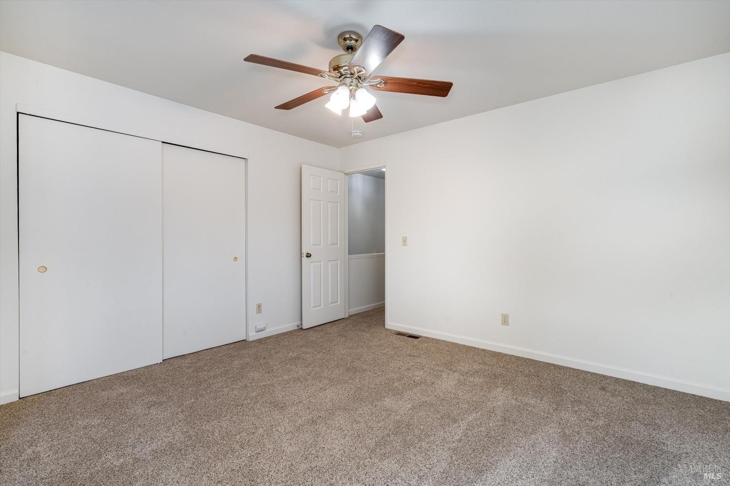 Detail Gallery Image 9 of 42 For 121 Elbridge Ave #B,  Cloverdale,  CA 95425 - 2 Beds | 2 Baths