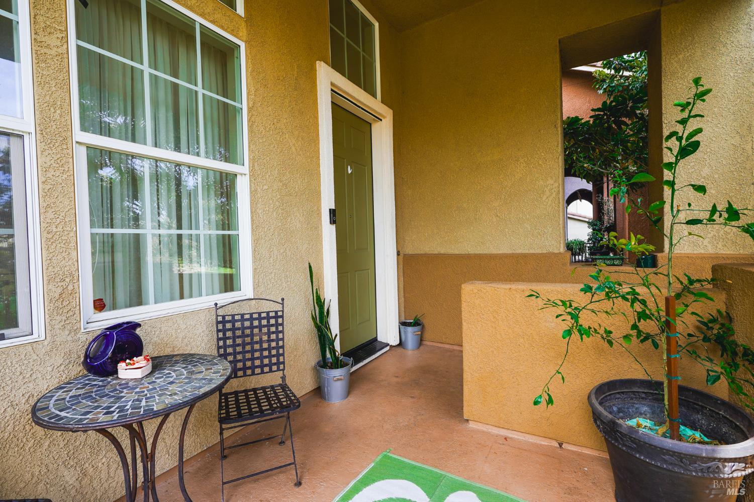 Detail Gallery Image 6 of 38 For 2740 Midtown Ln, Fairfield,  CA 94533 - 3 Beds | 2/1 Baths