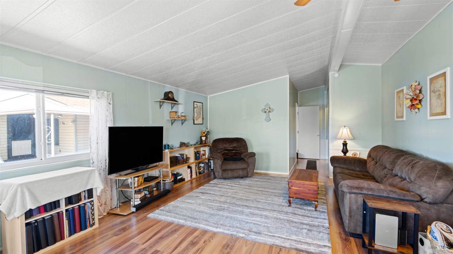 Detail Gallery Image 8 of 36 For 38 Del Rey Dr, Vacaville,  CA 95687 - 3 Beds | 2 Baths