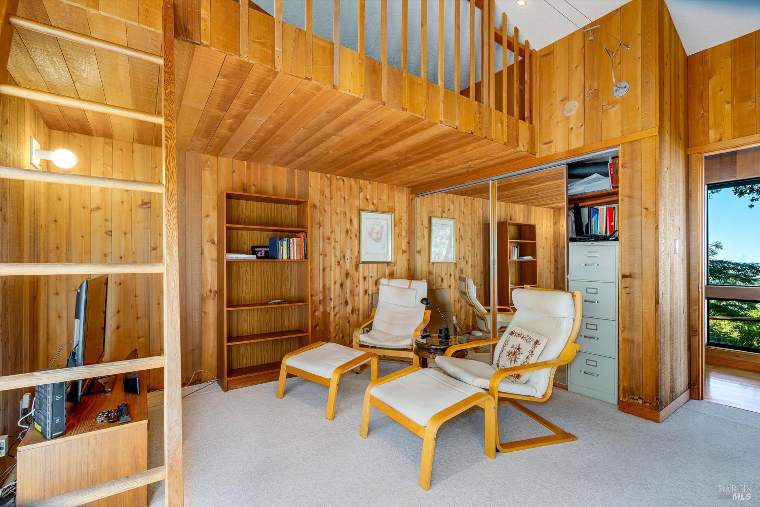 Detail Gallery Image 23 of 37 For 572 Montecito Blvd, Napa,  CA 94559 - 3 Beds | 3 Baths