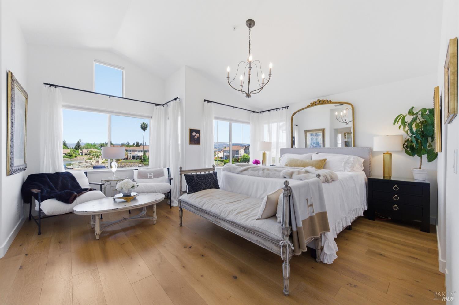 Detail Gallery Image 41 of 67 For 66 S Newport Dr, Napa,  CA 94559 - 4 Beds | 2/1 Baths