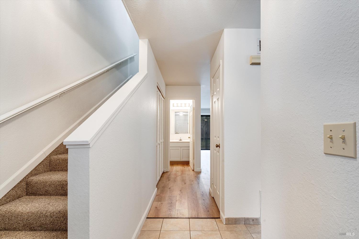 Detail Gallery Image 15 of 42 For 121 Elbridge Ave #B,  Cloverdale,  CA 95425 - 2 Beds | 2 Baths