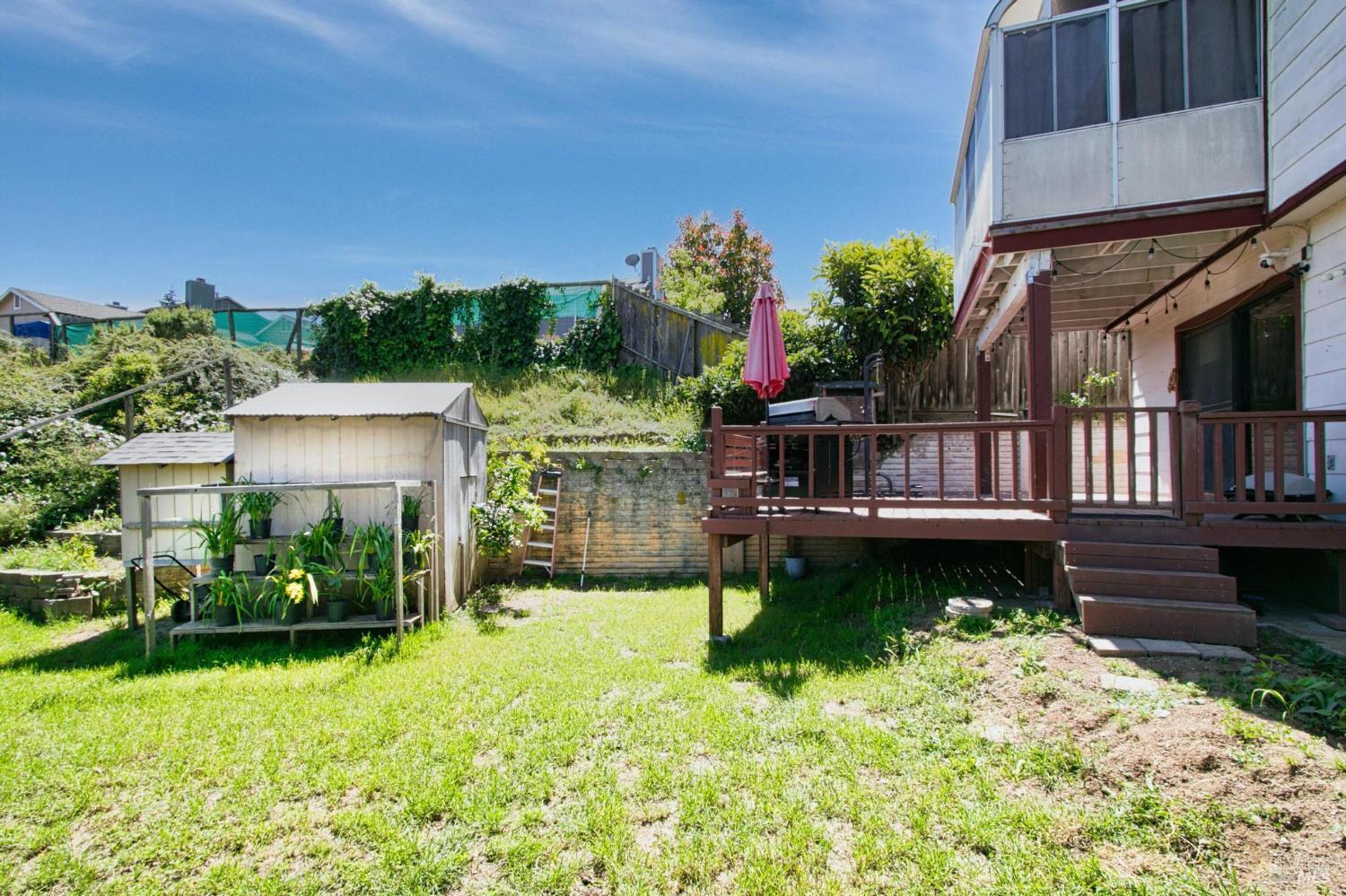 Detail Gallery Image 27 of 35 For 112 Sea Mist Dr, Vallejo,  CA 94591 - 4 Beds | 2/1 Baths