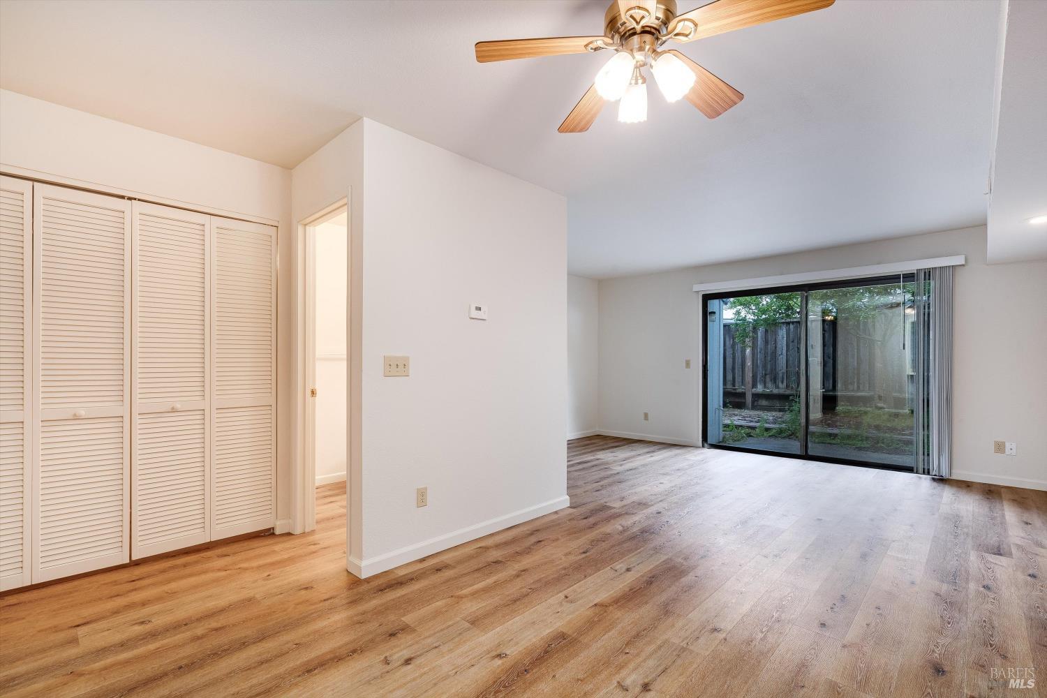 Detail Gallery Image 17 of 42 For 121 Elbridge Ave #B,  Cloverdale,  CA 95425 - 2 Beds | 2 Baths