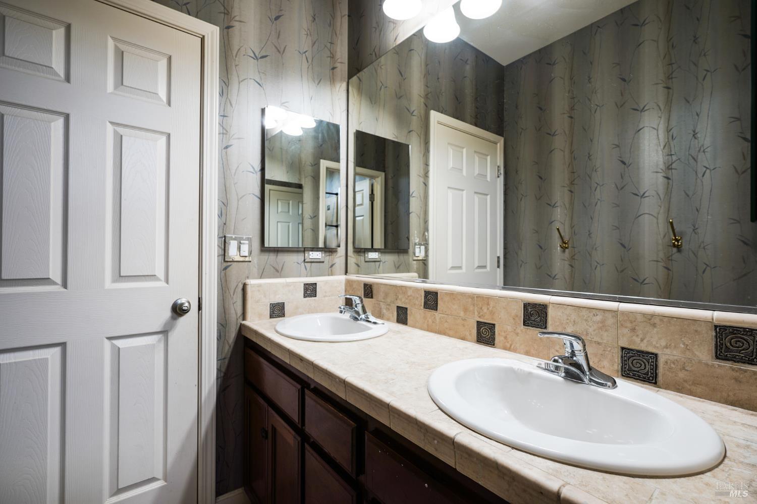 Detail Gallery Image 22 of 38 For 2740 Midtown Ln, Fairfield,  CA 94533 - 3 Beds | 2/1 Baths