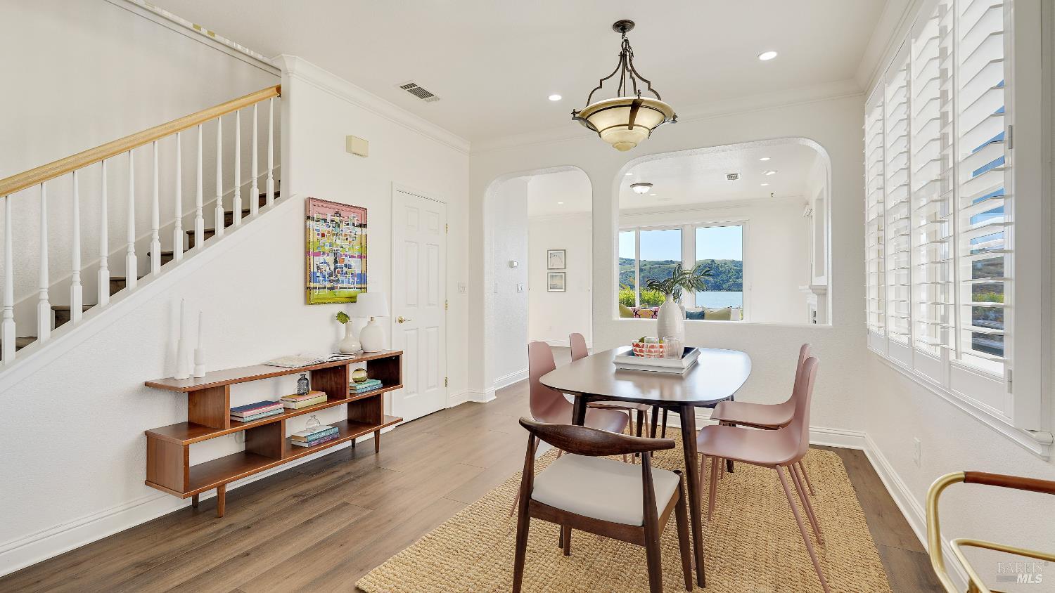 Detail Gallery Image 17 of 82 For 574 Anderson Ln, Benicia,  CA 94510 - 3 Beds | 2/1 Baths