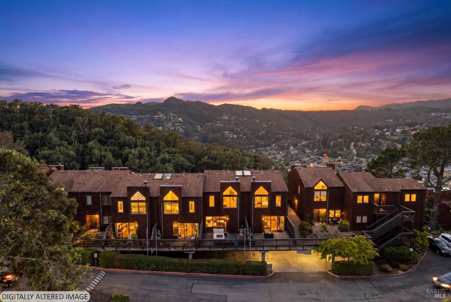 Detail Gallery Image 41 of 42 For 363 Headlands Ct, Sausalito,  CA 94965 - 2 Beds | 2/1 Baths