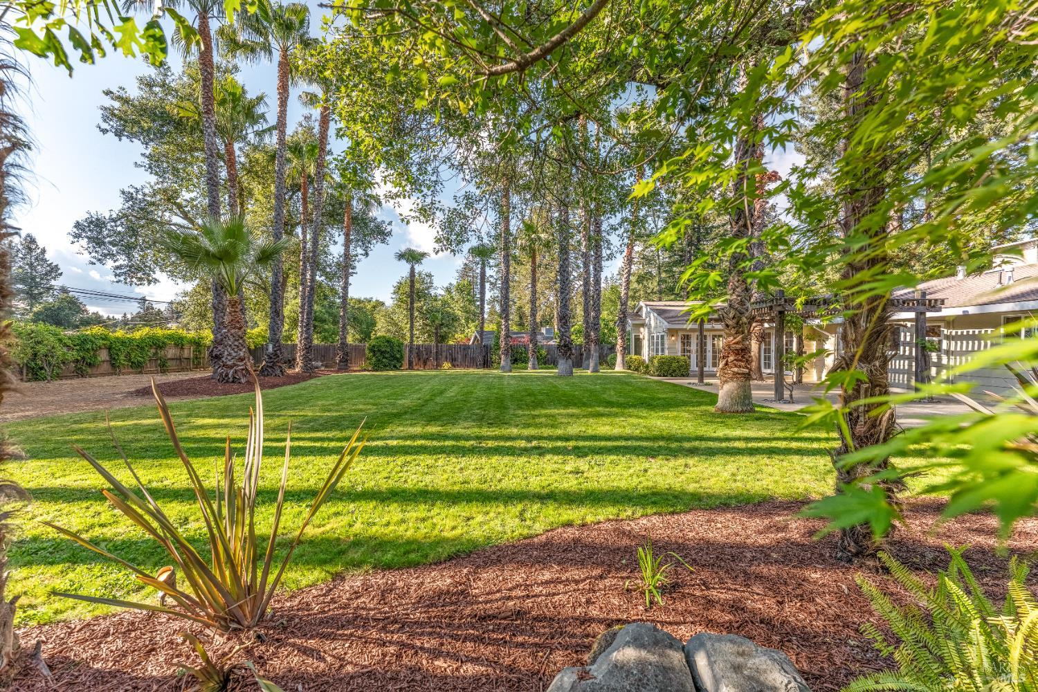 Detail Gallery Image 28 of 41 For 541 Sunset Dr, Angwin,  CA 94508 - 3 Beds | 2/1 Baths