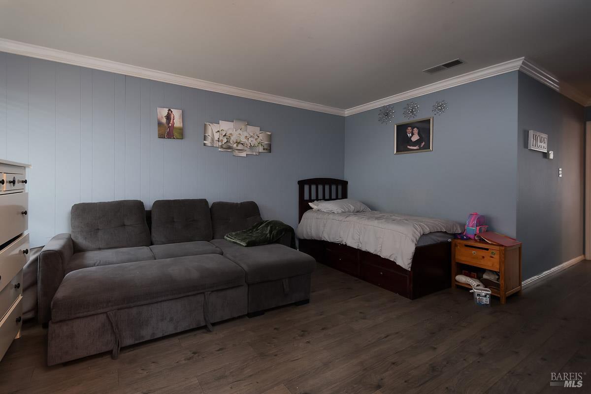 Detail Gallery Image 2 of 7 For 22 Fairfax St #E,  San Rafael,  CA 94901 - 1 Beds | 1 Baths