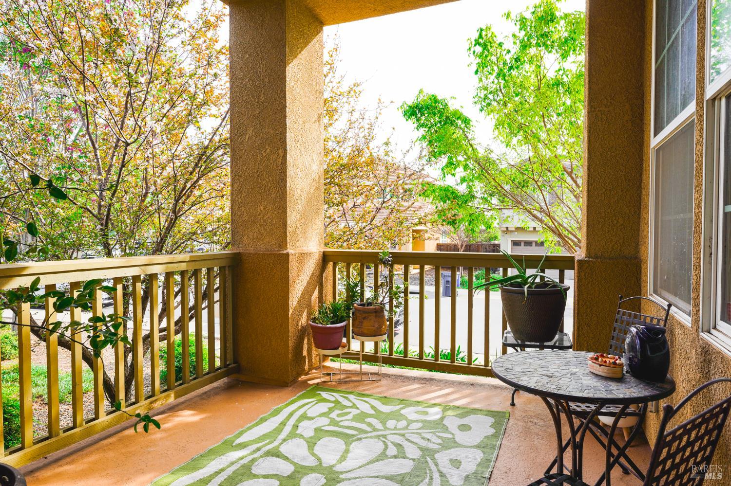 Detail Gallery Image 5 of 38 For 2740 Midtown Ln, Fairfield,  CA 94533 - 3 Beds | 2/1 Baths