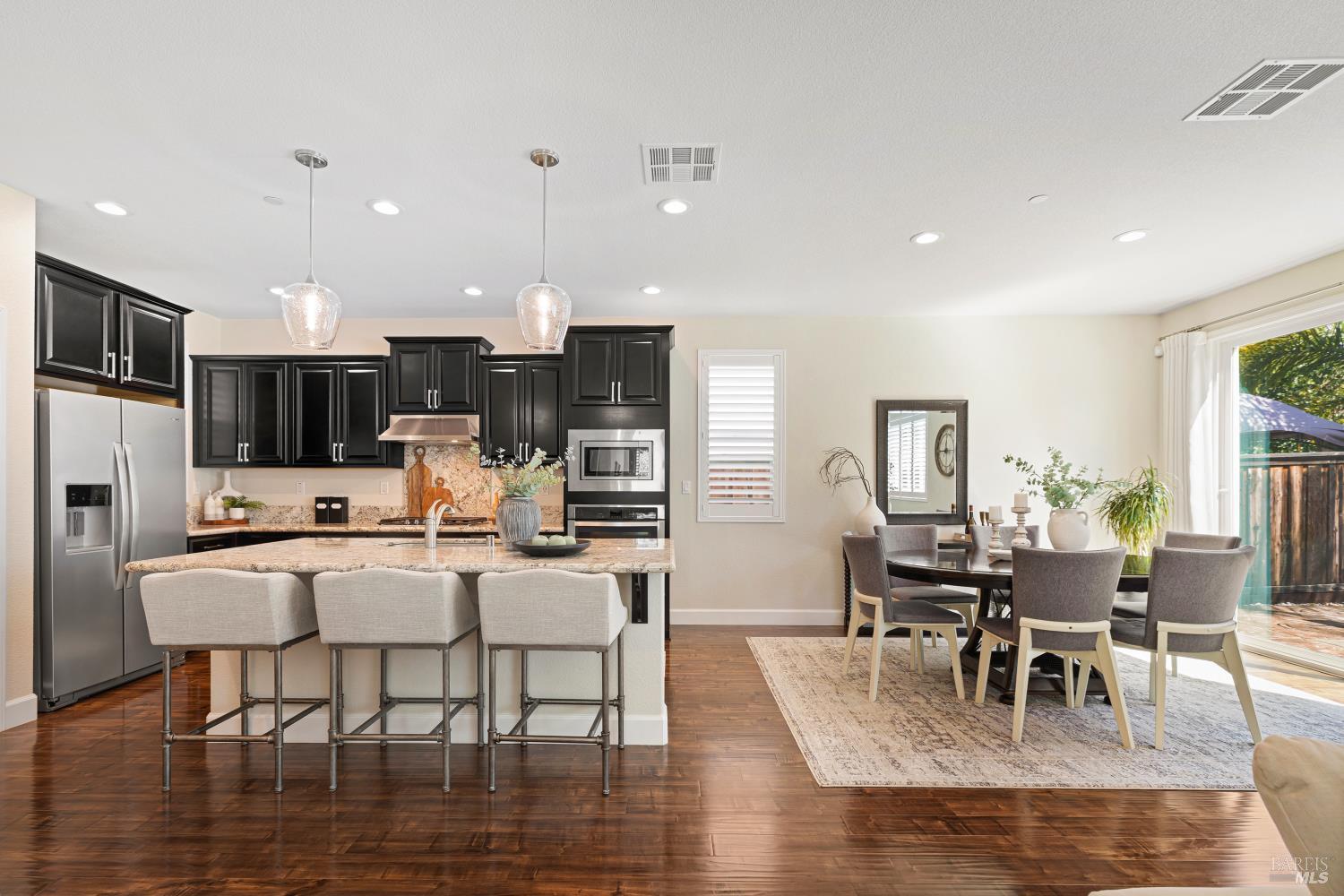 Detail Gallery Image 27 of 73 For 237 Juneau Dr, Vacaville,  CA 95687 - 3 Beds | 2/1 Baths