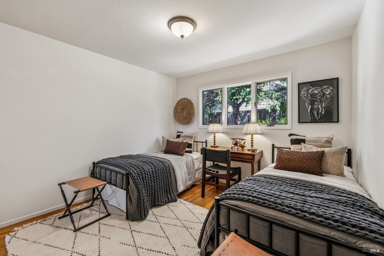 Detail Gallery Image 49 of 85 For 184 Mcnear Dr, San Rafael,  CA 94901 - 3 Beds | 2/1 Baths