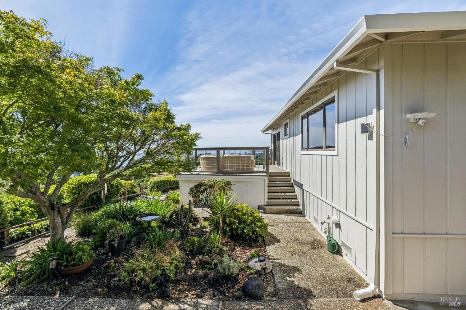 Detail Gallery Image 77 of 85 For 184 Mcnear Dr, San Rafael,  CA 94901 - 3 Beds | 2/1 Baths