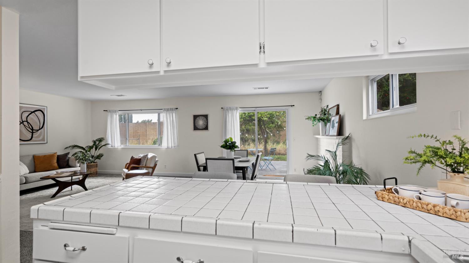 Detail Gallery Image 12 of 37 For 2869 Marigold Dr, Fairfield,  CA 94533 - 4 Beds | 2 Baths