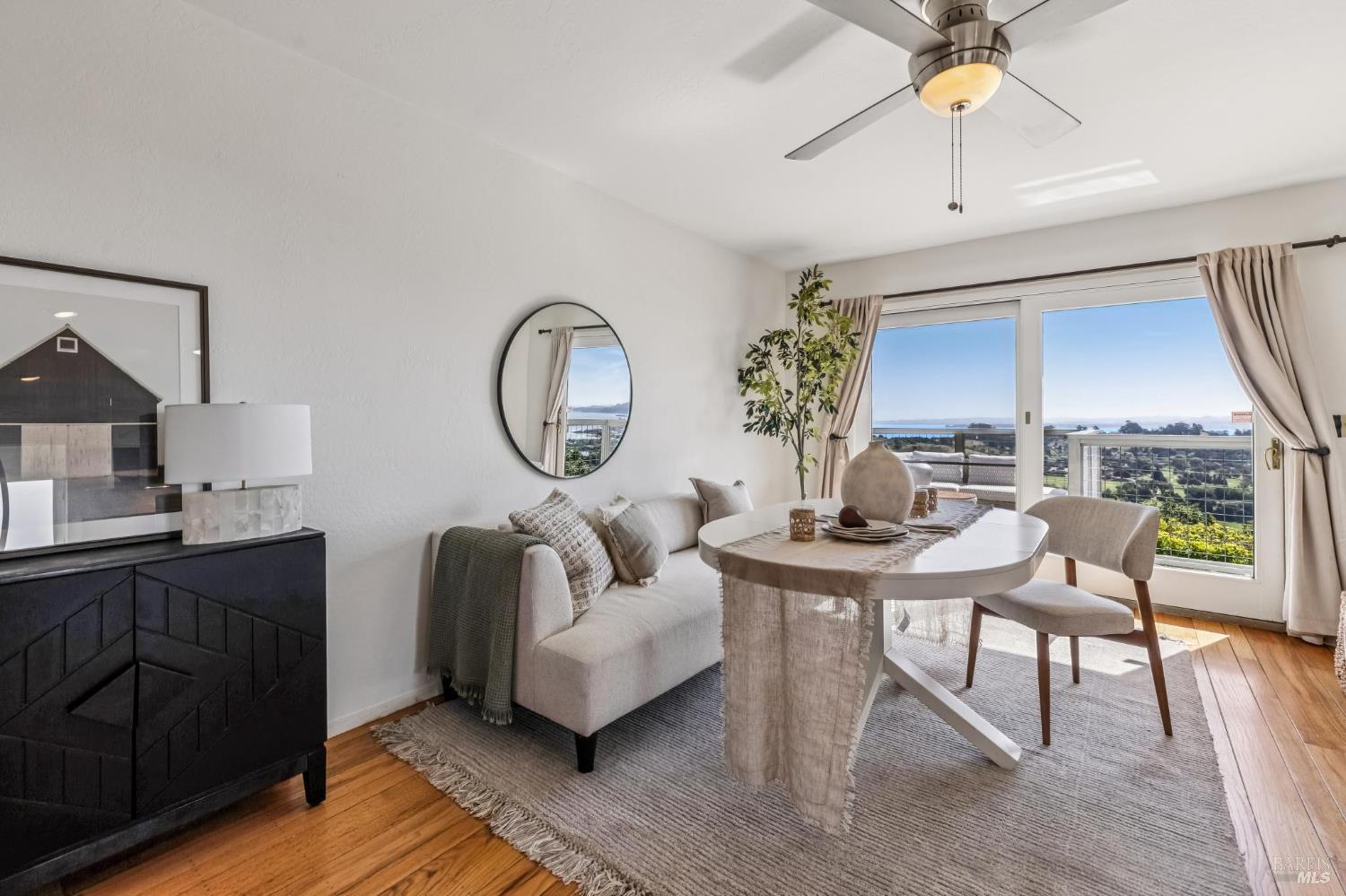 Detail Gallery Image 31 of 85 For 184 Mcnear Dr, San Rafael,  CA 94901 - 3 Beds | 2/1 Baths