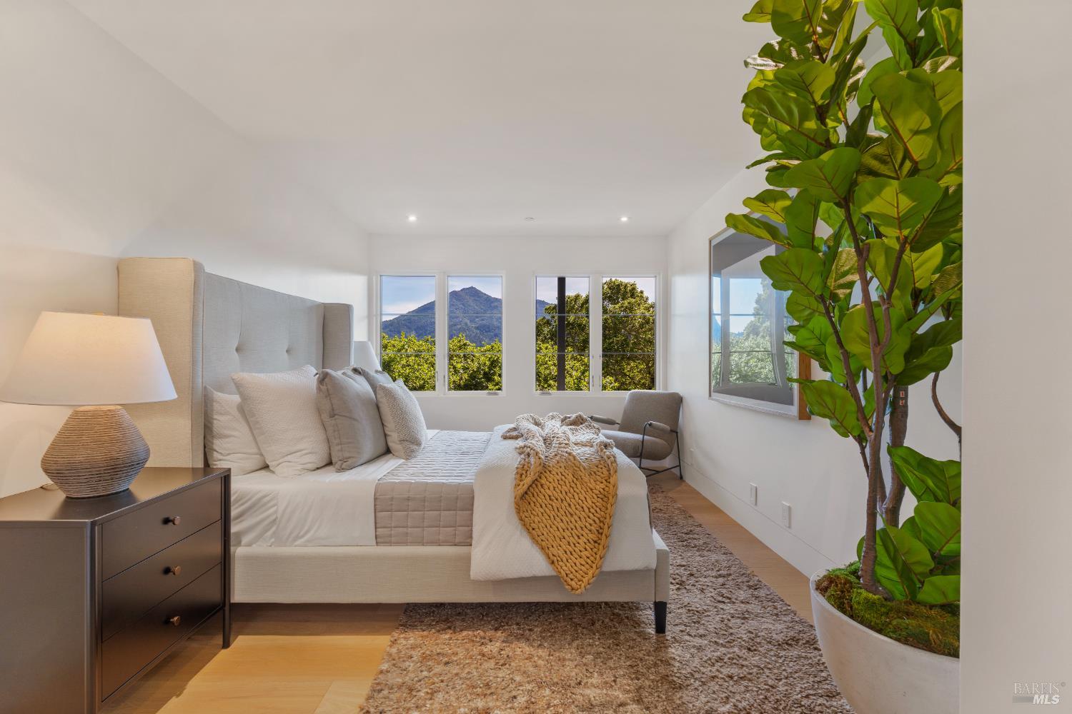 Detail Gallery Image 63 of 92 For 50 Makin Grade Unkn, Kentfield,  CA 94904 - 5 Beds | 5/1 Baths