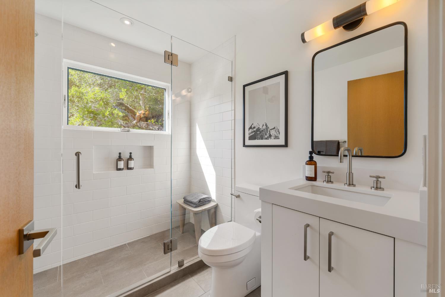 Detail Gallery Image 57 of 92 For 50 Makin Grade Unkn, Kentfield,  CA 94904 - 5 Beds | 5/1 Baths