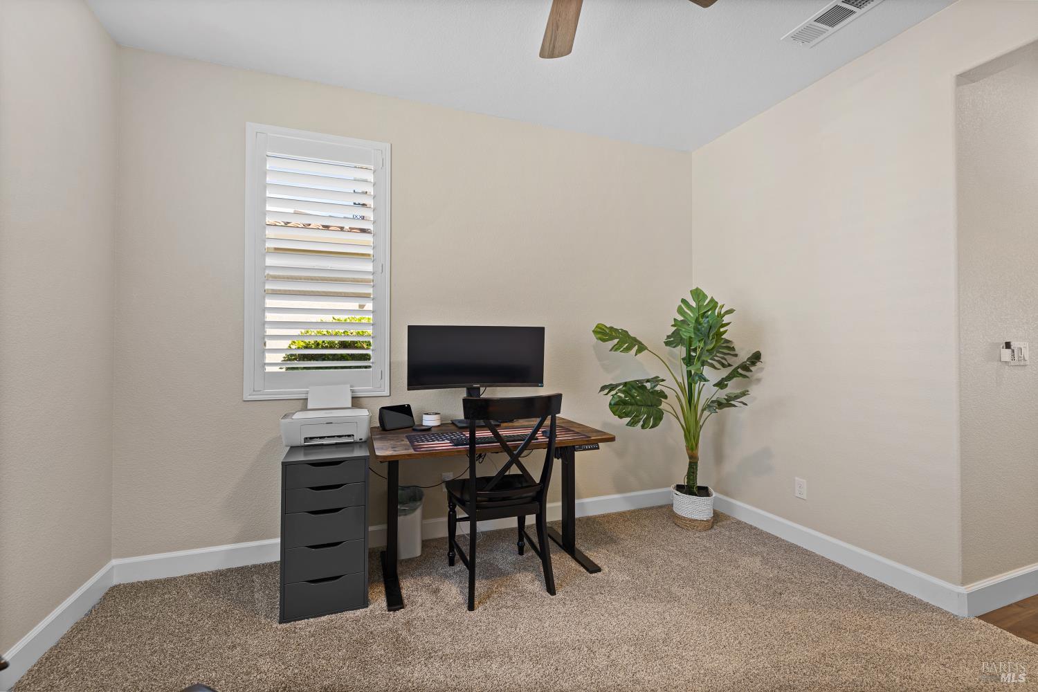 Detail Gallery Image 22 of 73 For 237 Juneau Dr, Vacaville,  CA 95687 - 3 Beds | 2/1 Baths