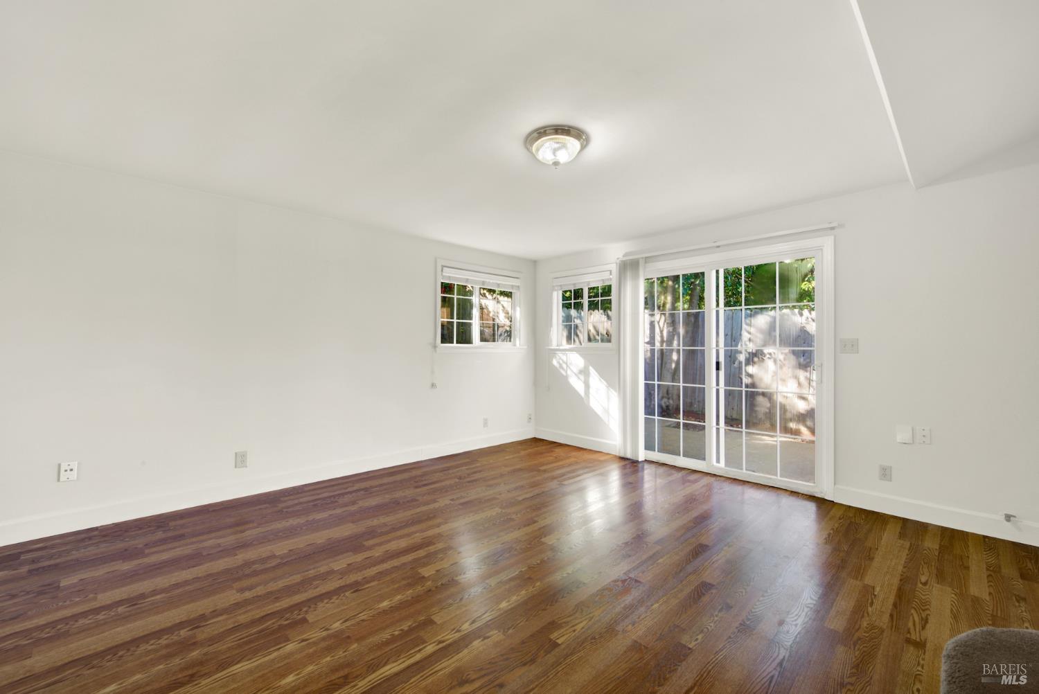 Detail Gallery Image 28 of 44 For 2626 Moyers Rd, San Pablo,  CA 94806 - 3 Beds | 3 Baths