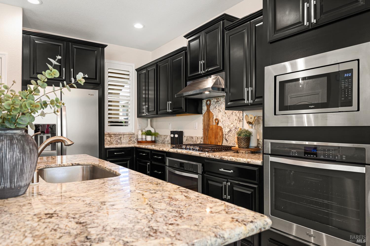 Detail Gallery Image 33 of 73 For 237 Juneau Dr, Vacaville,  CA 95687 - 3 Beds | 2/1 Baths