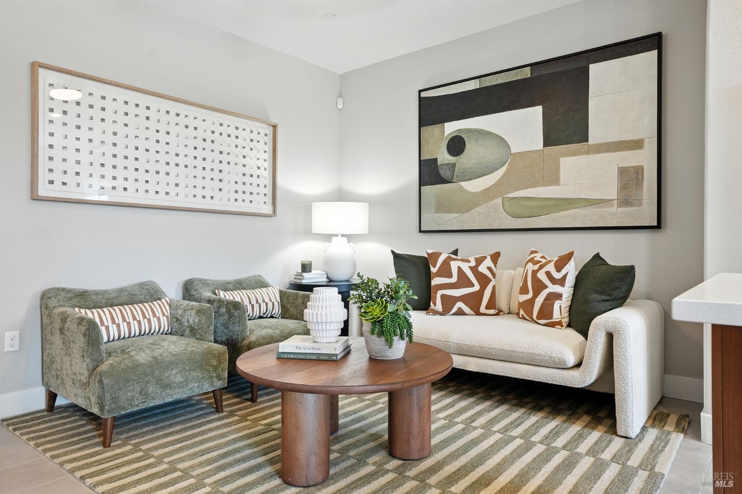 Detail Gallery Image 5 of 16 For 94 Cardamom Ln #1104,  Morgan Hill,  CA 95037 - 3 Beds | 3 Baths