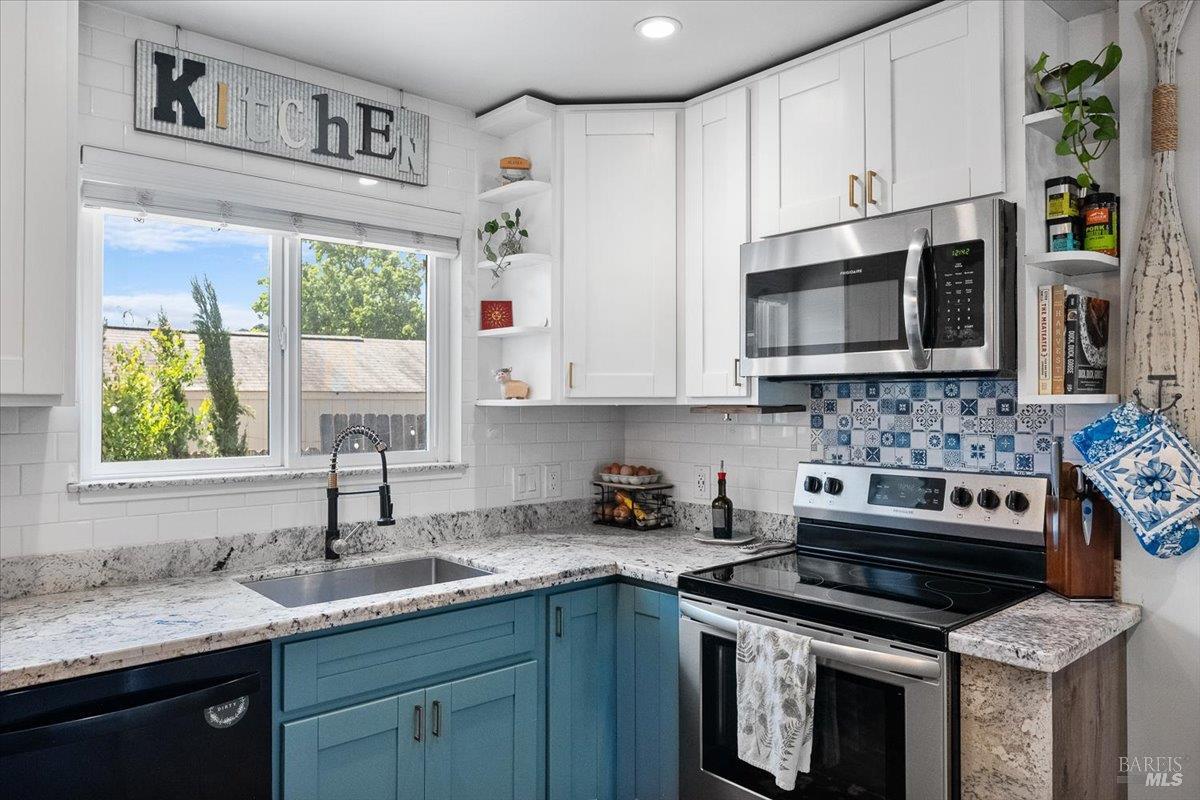 Detail Gallery Image 20 of 45 For 2901 Laurel St, Napa,  CA 94558 - 2 Beds | 2 Baths