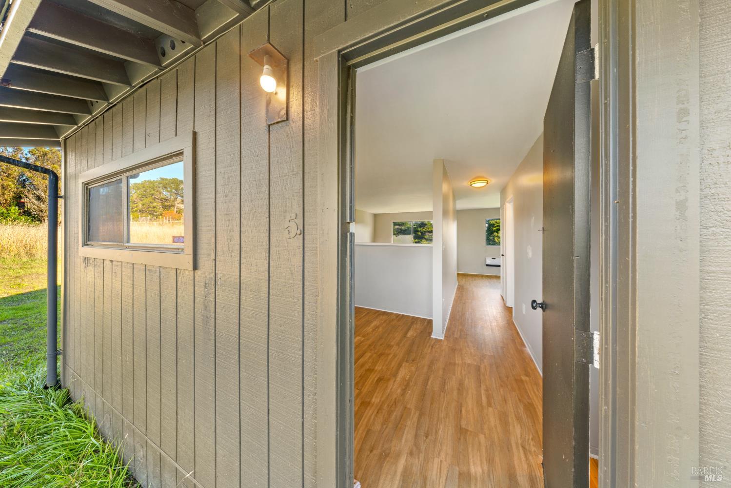 Detail Gallery Image 32 of 48 For 5 Mcdonald Ln, Point Reyes Station,  CA 94956 - 3 Beds | 2/1 Baths